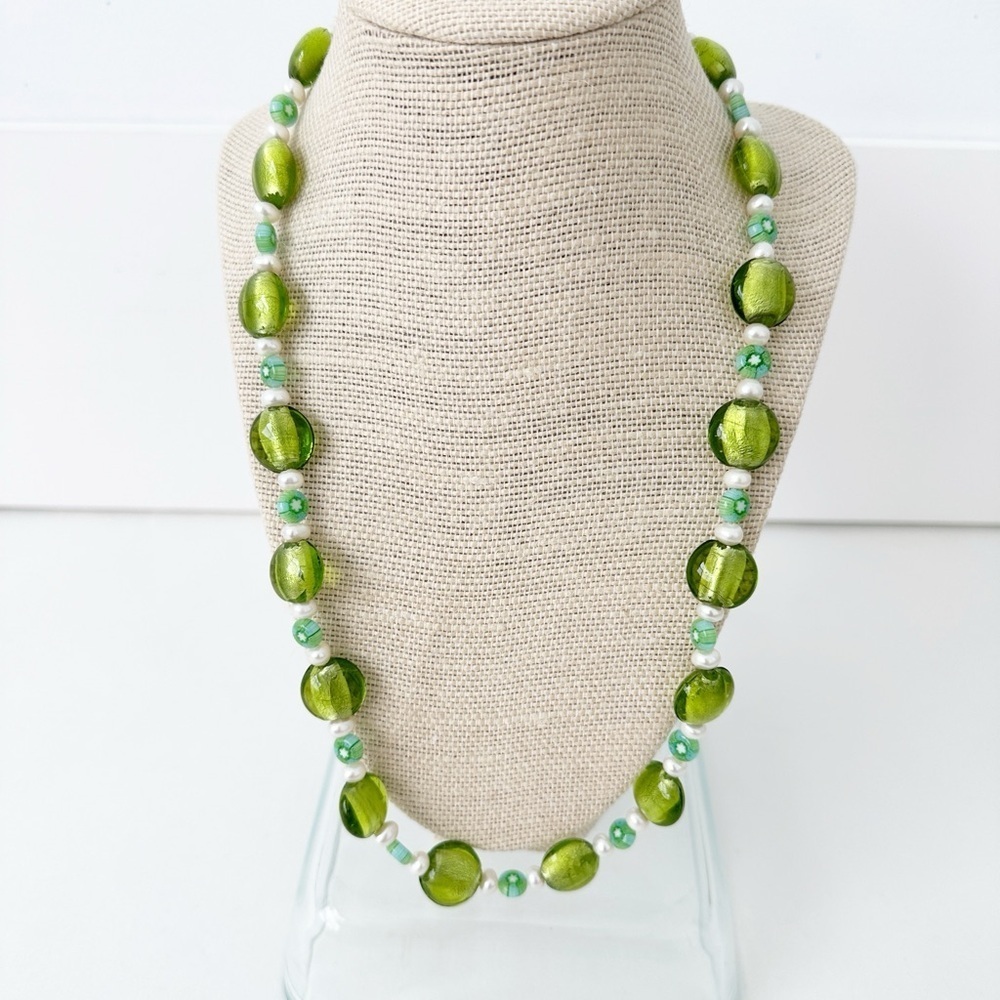 NWT Genuine Murano Glass, Lampwork Glass & Pearls Necklace Green White Beaded